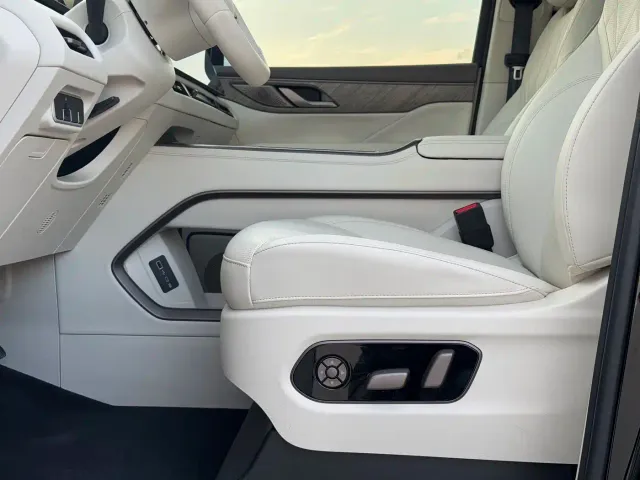 Wey Alpine — Фото автомобиля 5