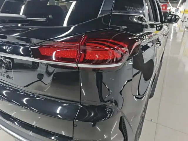 Geely Boyue — Фото автомобиля 7