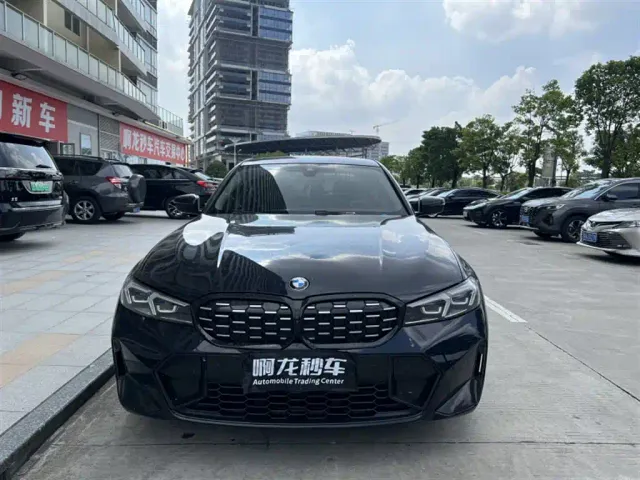 BMW 3 Series — Фото автомобиля 2