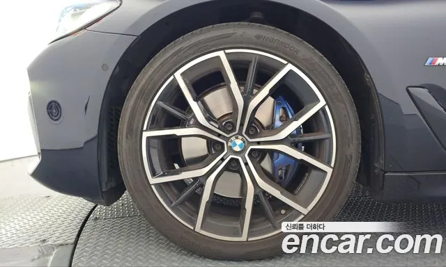 BMW 5 Series G30 — Фото автомобиля 5