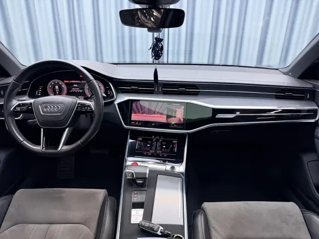 Audi A6L — Фото автомобиля 19