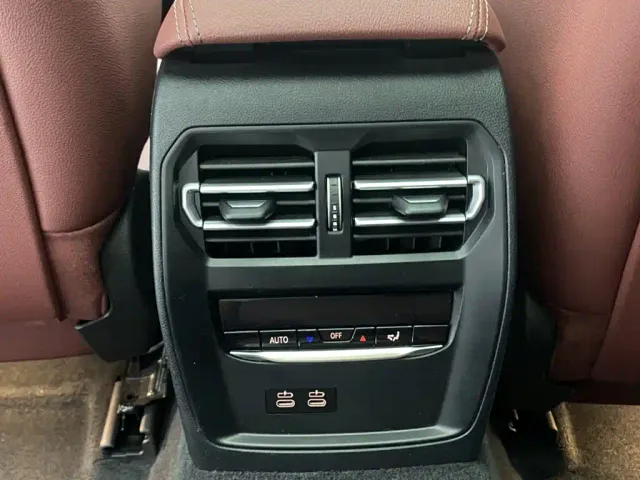 BMW 3 Series — Фото автомобиля 27