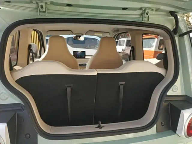 Wuling Hongguang Mini EV — Фото автомобиля 18