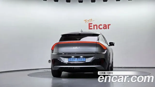 Kia EV6 — Фото автомобиля 4