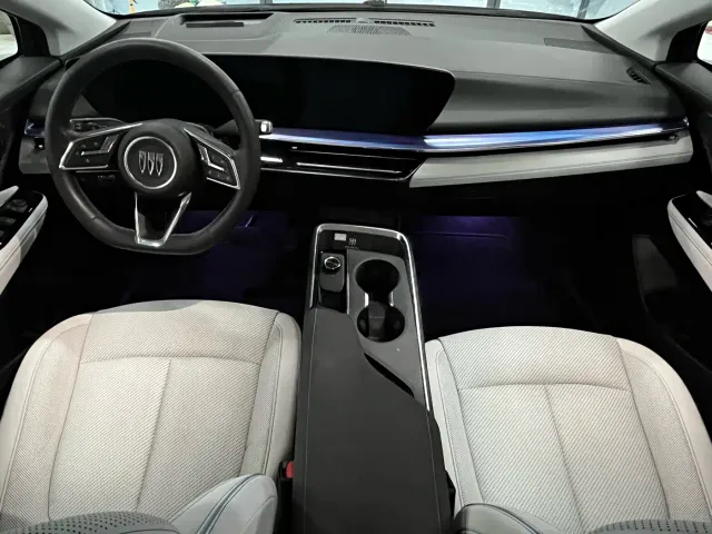 Buick E4 — Фото автомобиля 5