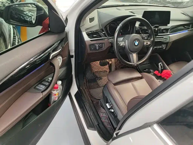 BMW X1 — Фото автомобиля 15
