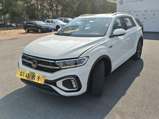 Фотография автомобиля — Volkswagen T-Roc
