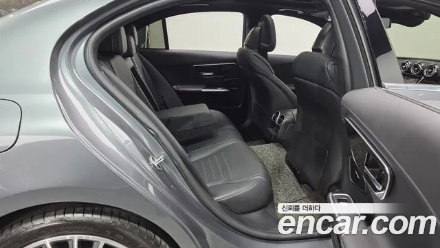 Mercedes-Benz C-Class — Фото автомобиля 11