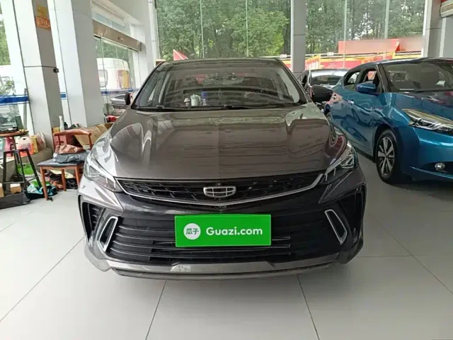 Geely Binrui — Фото автомобиля 2