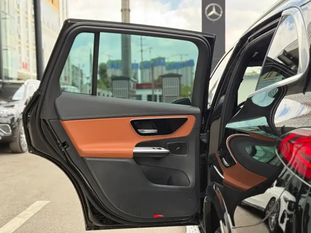 Mercedes-Benz GLC-Class — Фото автомобиля 18