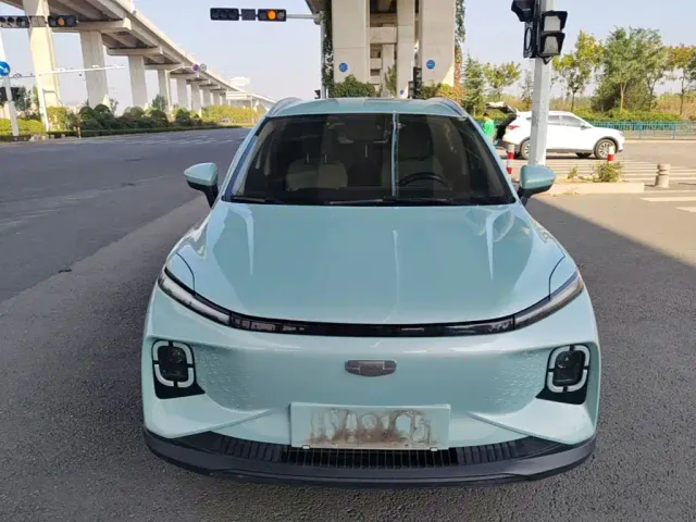 Geely Geometry E Firefly — Фото автомобиля 2