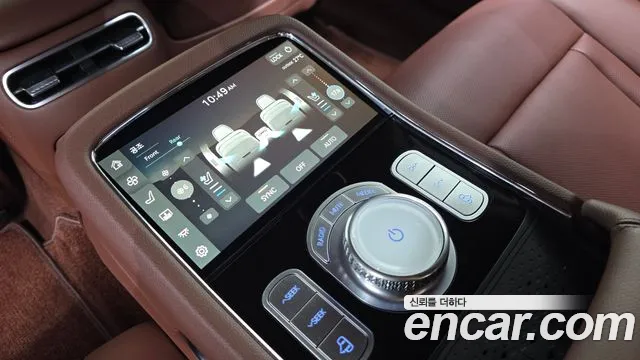 Genesis G90 — Фото автомобиля 27