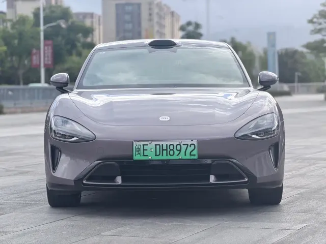 Xiaomi SU7 — Фото автомобиля 2
