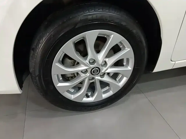 Nissan Sylphy — Фото автомобиля 22
