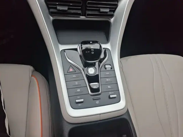 BYD Song Pro — Фото автомобиля 2