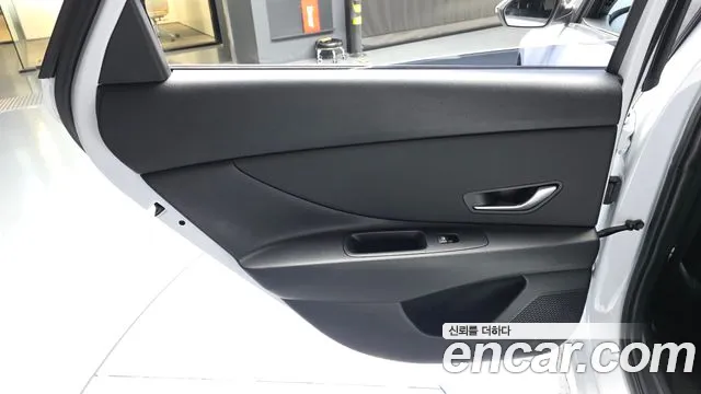 Hyundai Avante CN7 — Фото автомобиля 14