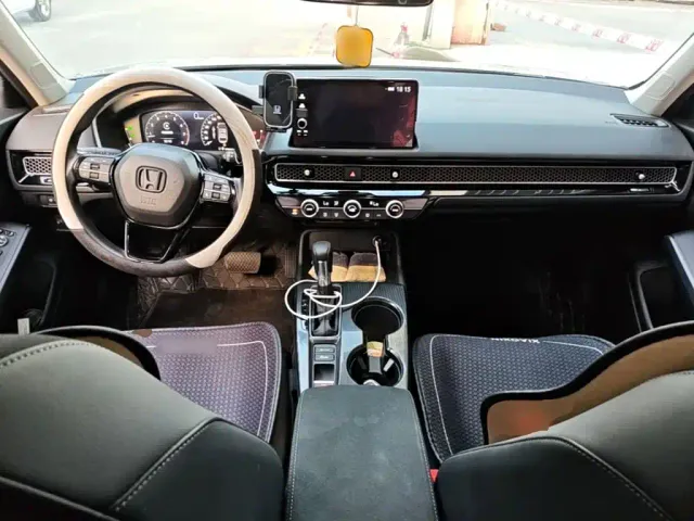 Honda Civic — Фото автомобиля 9