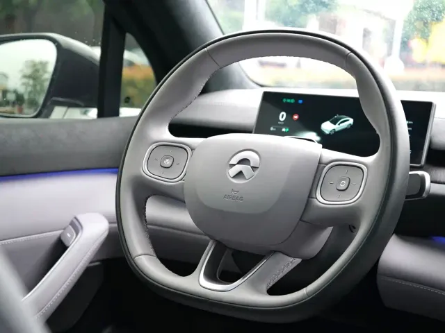 Nio EC6 — Фото автомобиля 6