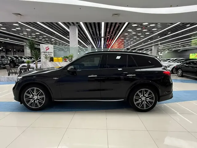 Mercedes-Benz Mercedes-Benz GLC AMG 2024 AMG GLC 43 4MATIC — Фото автомобиля 4