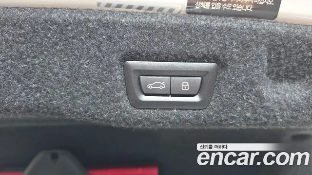 BMW 5 Series G60 — Фото автомобиля 18