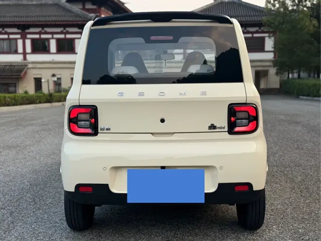 Geely Panda — Фото автомобиля 4