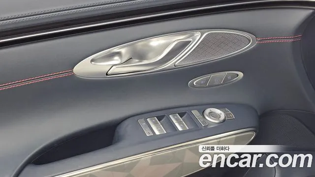 Genesis GV70 2.5T Бензин AWD — Фото автомобиля 7