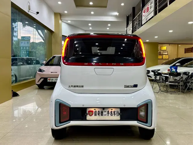 Wuling NanoEV — Фото автомобиля 5