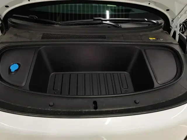Li Auto i6 — Фото автомобиля 10