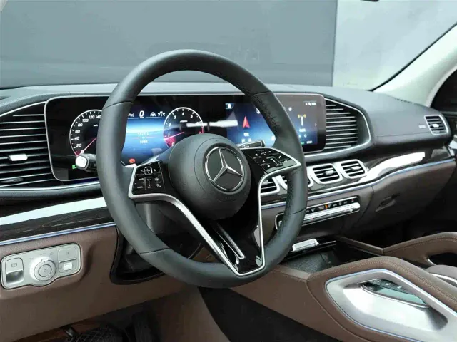 Mercedes-Benz GLE-Class — Фото автомобиля 7
