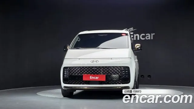 Hyundai Staria — Фото автомобиля 3