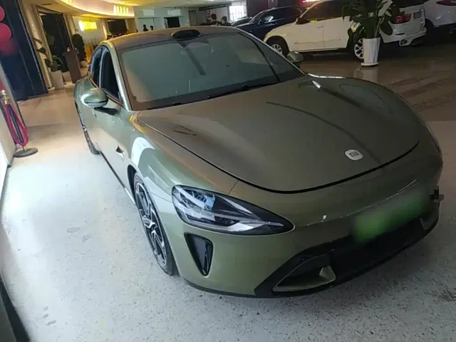 Xiaomi SU7 — Фото автомобиля 21