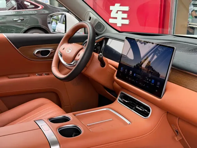 GAC Trumpchi Xiangwang S9 — Фото автомобиля 11