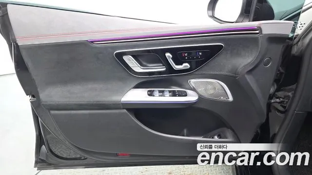 Mercedes-Benz EQE V295 — Фото автомобиля 13