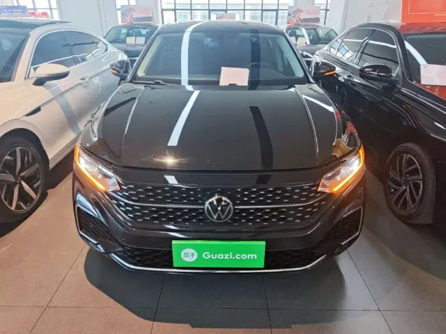 Volkswagen Passat — Фото автомобиля 2