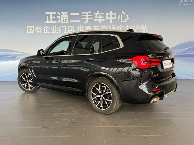 BMW X3 — Фото автомобиля 3