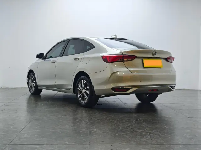 Buick Verano — Фото автомобиля 4