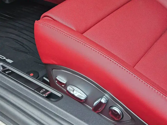 Porsche 718 — Фото автомобиля 15