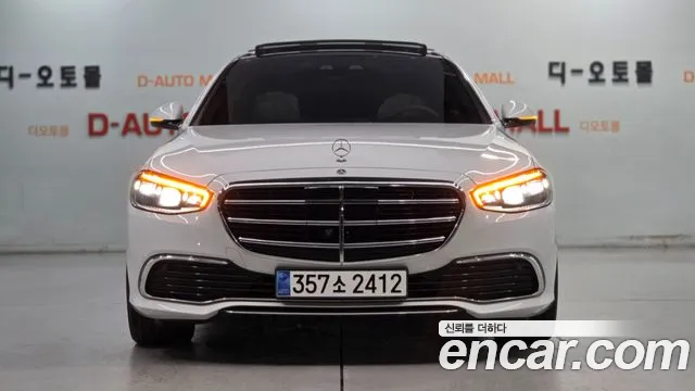 Mercedes-Benz S-Class — Фото автомобиля 2