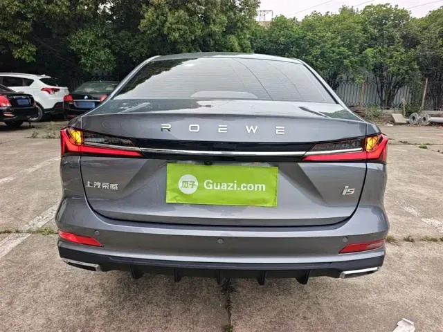 Roewe i5 — Фото автомобиля 5