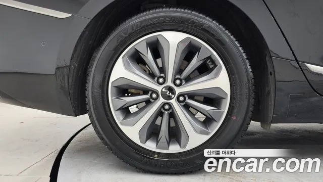 Kia K8 Noblesse — Фото автомобиля 5