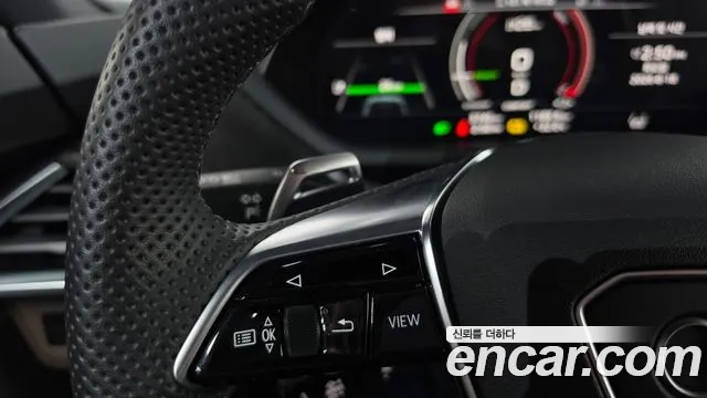 Audi e-tron GT — Фото автомобиля 18