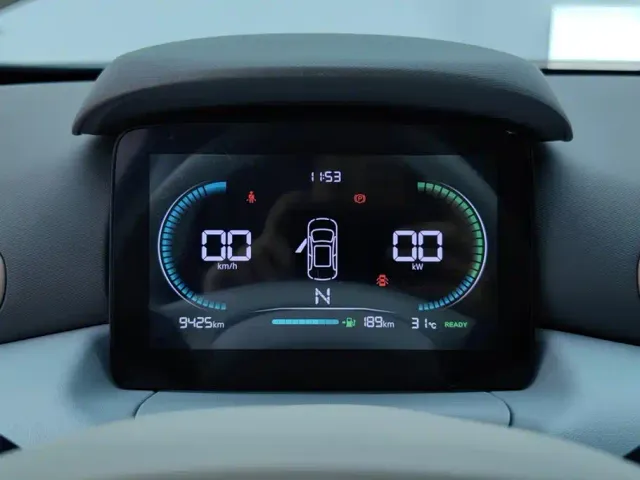 Leapmotor T03 — Фото автомобиля 14