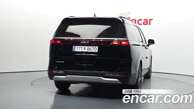 Kia Canival Carnival 4 поколение Бензин 9 мест Prestige — Фото автомобиля 4