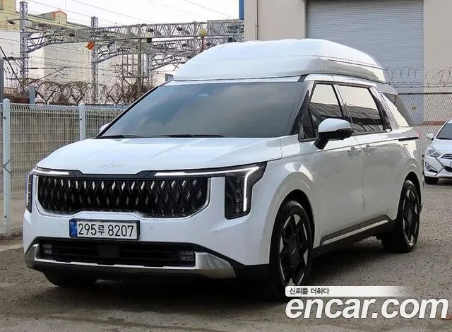 Kia Canival Новый Carnival 4 поколение Бензин 9 мест Hi-Limousine — Фото автомобиля 2