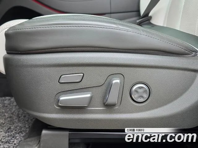 Hyundai Santa Fe New — Фото автомобиля 16