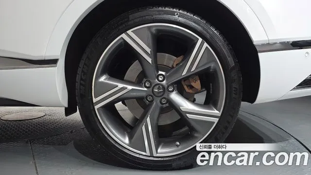 Genesis GV80 — Фото автомобиля 5