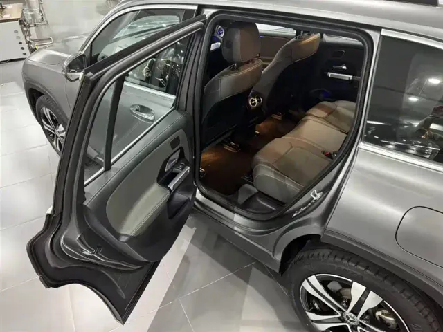Mercedes-Benz EQB — Фото автомобиля 15