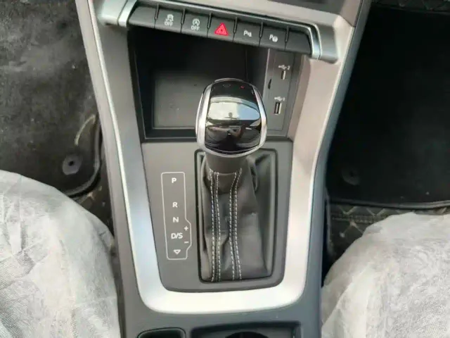 Audi Q3 — Фото автомобиля 24