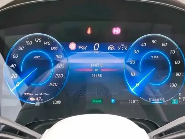 Mercedes-Benz Mercedes-Benz EQS SUV 2025 Model 500 4MATIC — Фото автомобиля 4