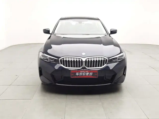 BMW BMW 3 Series 2024 320Li M Sport Package — Фото автомобиля 3